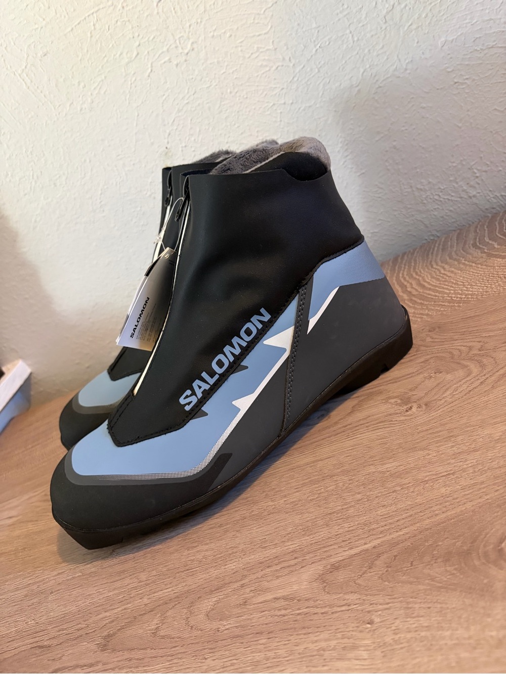 Salomon Women's Winter Boots in Light Blue and Black